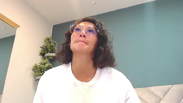 SharisWillian online show from April 2026 03:46:02 AM