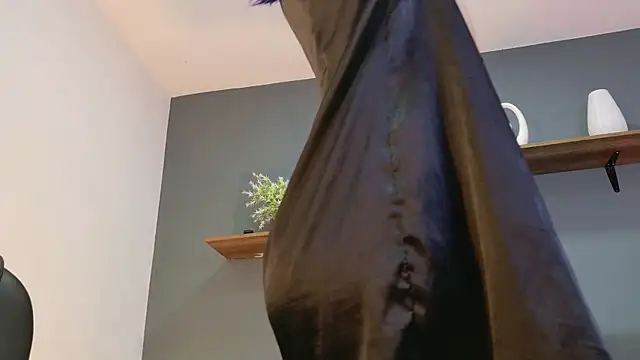 Snapshot of nya_ah chatting on February 2026 12:14:02 AM nya ah online show from February 2026 12:14:02 AM