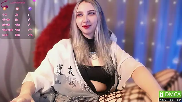 JustMeowGirl online show from February 2025 05:48:02 AM