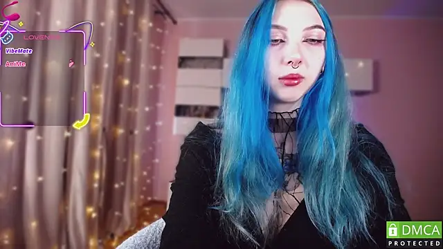 JustMeowGirl online show from October 2025 04:13:01 AM