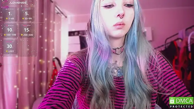 JustMeowGirl online show from April 2026 06:07:02 AM