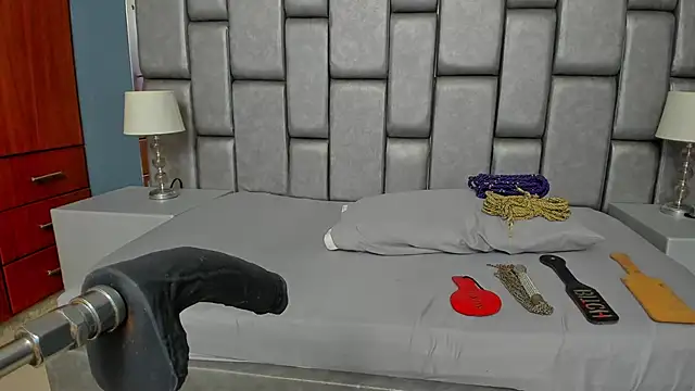 Snapshot of Foxy_Assh_ chatting on October 2025 11:21:02 AM Foxy Assh online show from October 2025 11:21:02 AM