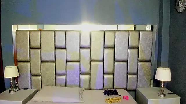 Snapshot of Foxy_Assh_ chatting on February 2026 05:14:01 AM Foxy Assh online show from February 2026 05:14:01 AM