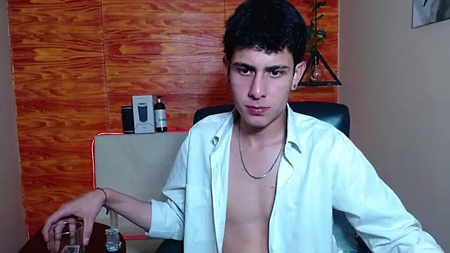 Snapshot of Bastiaan_28 chatting on January 2025 05:38:01 AM Bastiaan 28 online show from January 2025 05:38:01 AM