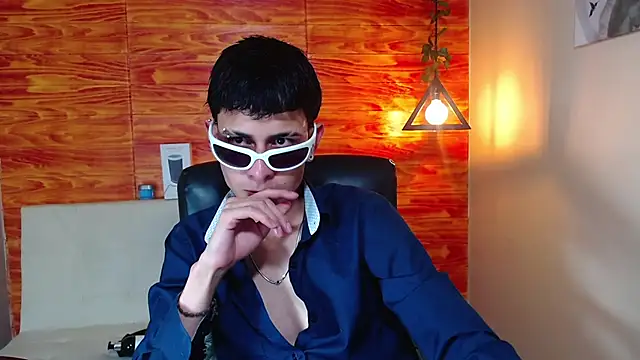 Snapshot of Bastiaan_28 chatting on February 2025 05:25:01 AM Bastiaan 28 online show from February 2025 05:25:01 AM