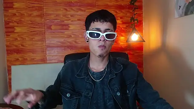 Snapshot of Bastiaan_28 chatting on March 2025 12:04:01 AM Bastiaan 28 online show from March 2025 12:04:01 AM