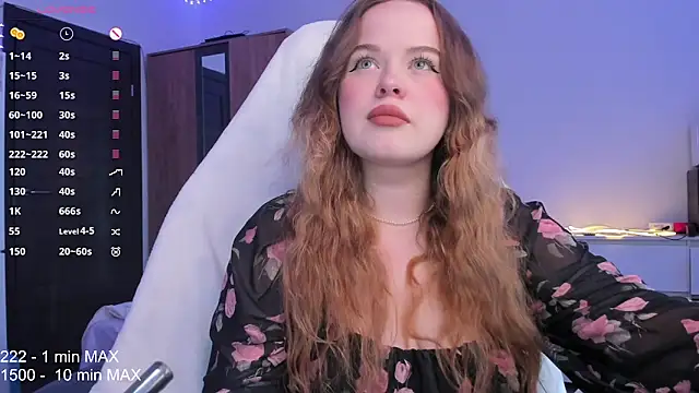 HANNA MONTANAS online show from October 2025 12:17:01 PM