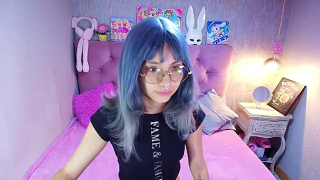 Snapshot of charlottemoonxz chatting on February 2026 07:06:01 PM charlottemoonxz online show from February 2026 07:06:01 PM