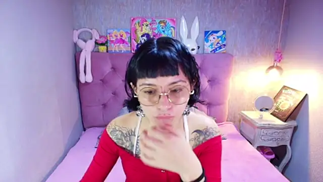 Snapshot of charlottemoonxz chatting on March 2026 06:59:01 PM charlottemoonxz online show from March 2026 06:59:01 PM