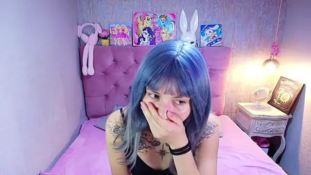 Snapshot of charlottemoonxz chatting on March 2026 06:57:01 PM charlottemoonxz online show from March 2026 06:57:01 PM