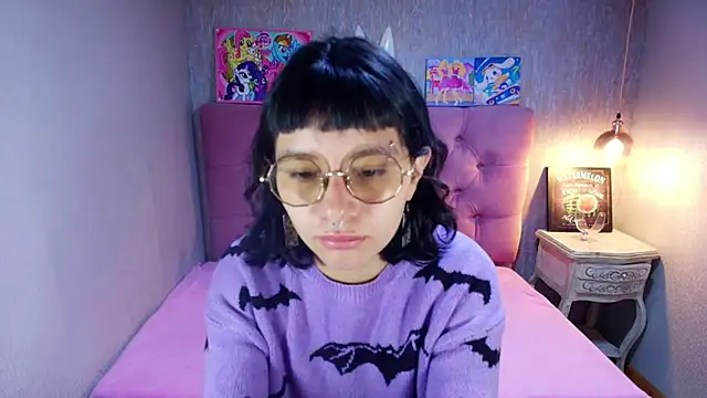charlottemoonxz online show from July 2026 06:02:02 PM