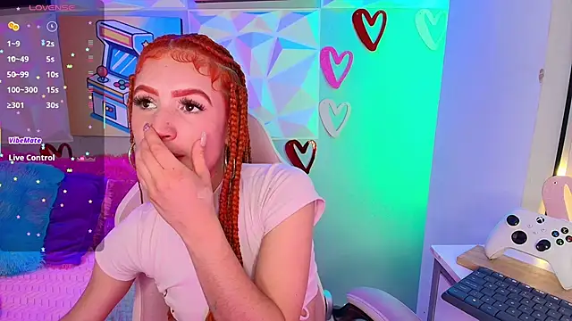 Snapshot of AdelaineBest chatting on February 2026 09:31:01 PM AdelaineBest online show from February 2026 09:31:01 PM