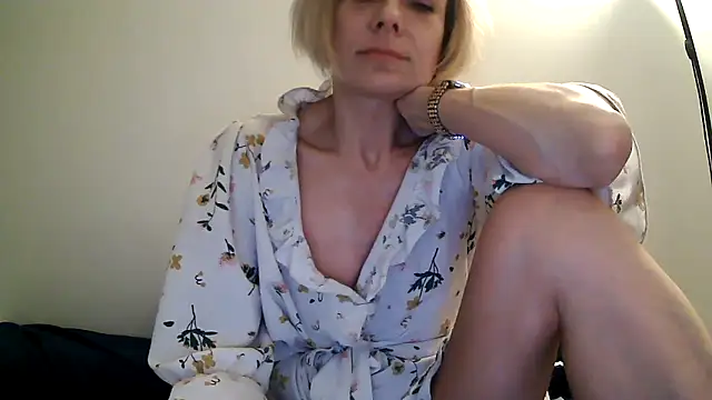 Snapshot of anechka1 chatting on February 2025 11:48:01 PM anechka1 online show from February 2025 11:48:01 PM