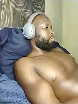 Stallion100 online show from December 2024 02:39:01 AM