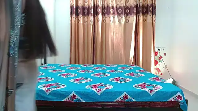 Snapshot of Baby_girl_sophia chatting on January 2025 06:43:02 PM Baby girl sophia online show from January 2025 06:43:02 PM