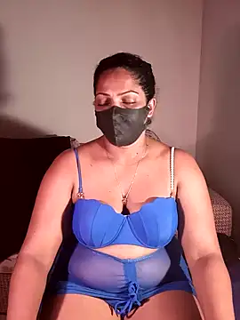 Snapshot of Kim_kardashia1 chatting on January 2025 02:56:02 PM Kim kardashia1 online show from January 2025 02:56:02 PM