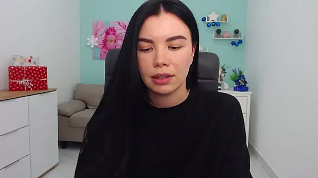 MadisonGomes online show from January 2025 12:46:02 PM