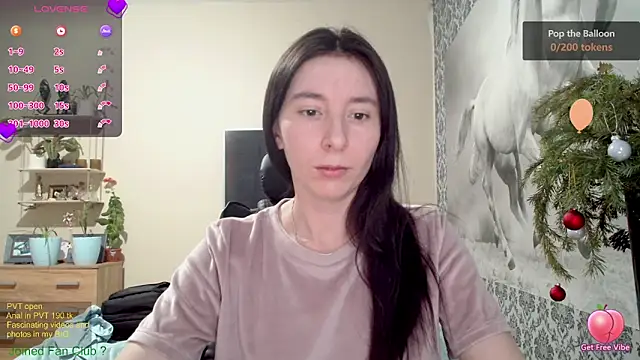 Wowpornoo online show from December 2024 03:28:01 PM