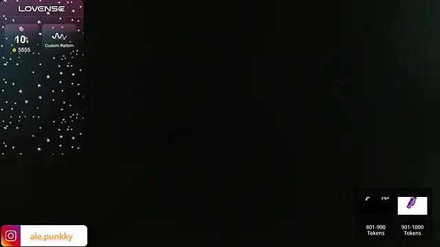 charlotbelucci  online show from January 2025 01:36:01 PM