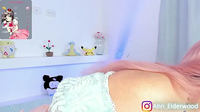 Snapshot of Ahri_Elderwood chatting on December 2024 06:24:02 AM Ahri Elderwood online show from December 2024 06:24:02 AM