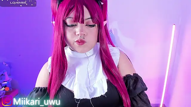 Ahri Elderwood online show from May 2026 03:46:01 AM