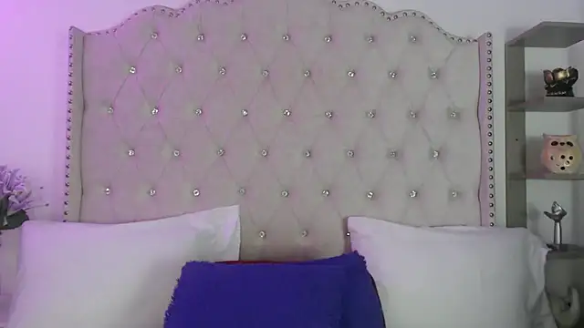 Abril Squirt online show from May 2026 11:25:02 PM