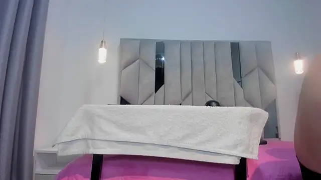 Snapshot of Malu_M chatting on November 2025 11:59:02 PM Malu M online show from November 2025 11:59:02 PM