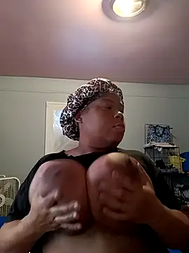 pinkpassionpleaser online show from December 2024 01:21:01 PM