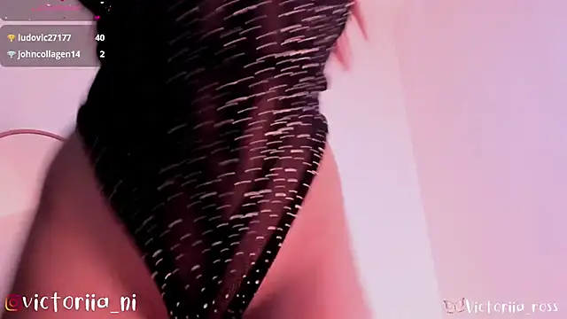 Snapshot of Victoria-ross chatting on December 2024 07:51:01 PM Victoria-ross online show from December 2024 07:51:01 PM