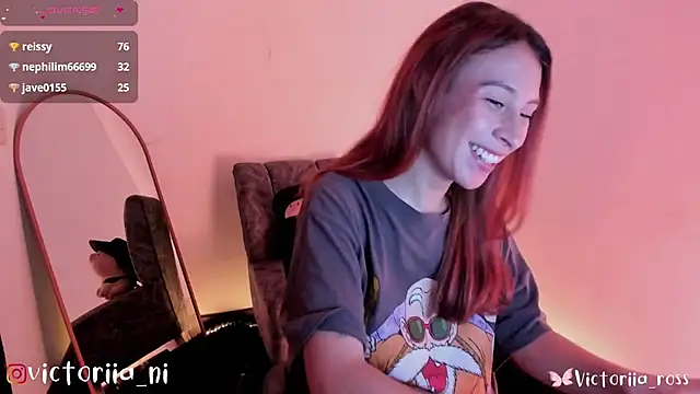 Snapshot of Victoria-ross chatting on February 2025 11:04:02 PM Victoria-ross online show from February 2025 11:04:02 PM