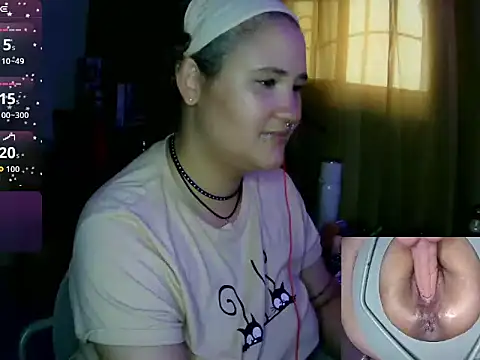 lolalicious 758 online show from May 2026 09:22:02 PM