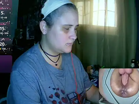 lolalicious 758 online show from May 2026 09:31:01 PM