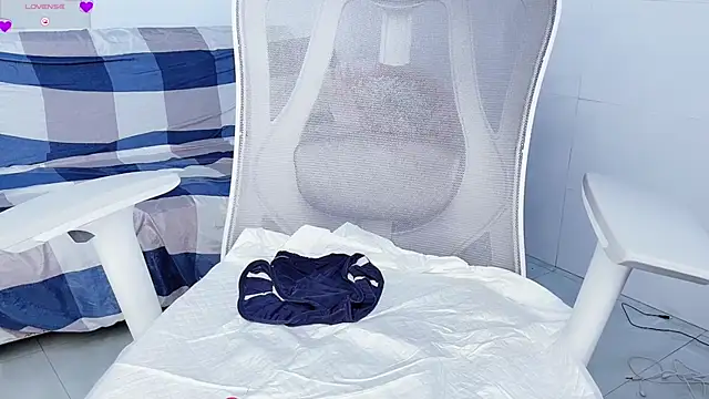 Snapshot of I_Am_Boo chatting on March 2025 06:52:02 AM I Am Boo online show from March 2025 06:52:02 AM