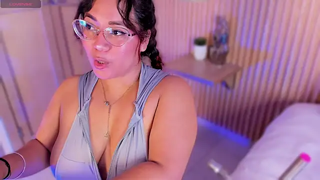 MelissaKarterrs online show from April 2026 12:32:01 PM