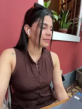 DaryRos online show from May 2026 08:38:01 PM