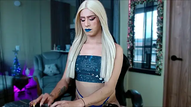 Snapshot of tevenwhiite chatting on January 2026 05:27:02 PM tevenwhiite online show from January 2026 05:27:02 PM