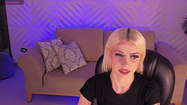 HannaConnor  online show from July 2026 11:57:02 PM