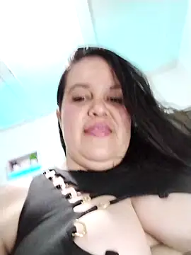 Snapshot of lunanataly chatting on January 2025 02:43:02 AM lunanataly online show from January 2025 02:43:02 AM