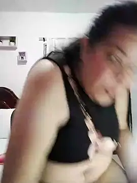 Snapshot of lunanataly chatting on February 2025 08:00:01 PM lunanataly online show from February 2025 08:00:01 PM