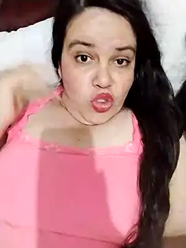 Snapshot of lunanataly chatting on February 2025 12:03:01 AM lunanataly online show from February 2025 12:03:01 AM