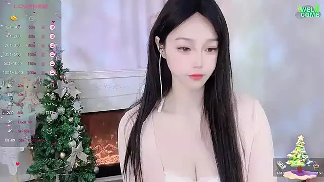 Snapshot of Kiss-18 chatting on December 2024 01:02:01 PM Kiss-18 online show from December 2024 01:02:01 PM