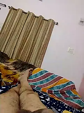 Snapshot of roadtucker123 chatting on March 2025 04:52:02 PM roadtucker123 online show from March 2025 04:52:02 PM