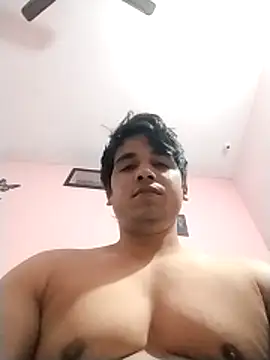 Snapshot of roadtucker123 chatting on November 2025 09:48:01 PM roadtucker123 online show from November 2025 09:48:01 PM