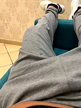 Teloficco online show from December 2024 12:08:01 AM