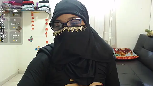 Snapshot of Aaliyah_brown chatting on September 2025 01:58:02 PM Aaliyah brown online show from September 2025 01:58:02 PM