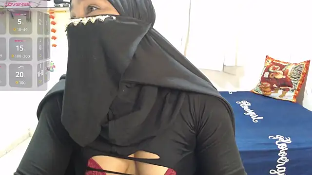 Snapshot of Aaliyah_brown chatting on October 2025 02:45:01 AM Aaliyah brown online show from October 2025 02:45:01 AM