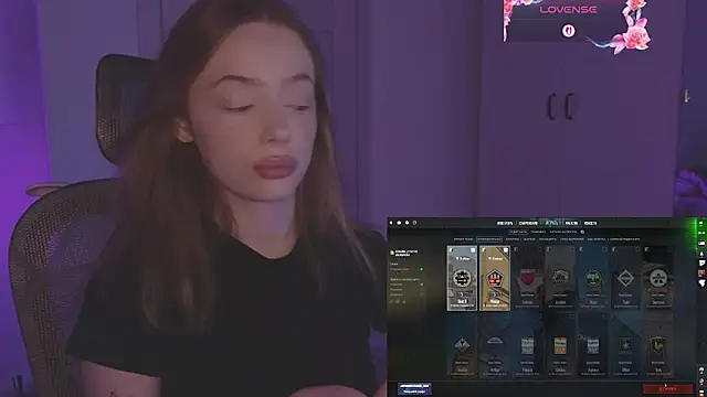 Snapshot of _MayShy_ chatting on November 2025 08:36:02 AM MayShy online show from November 2025 08:36:02 AM