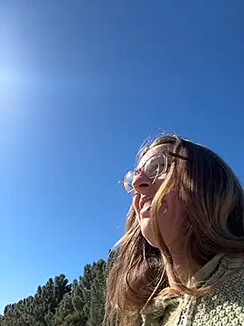 Snapshot of jungleangel chatting on March 2025 05:17:02 PM jungleangel online show from March 2025 05:17:02 PM