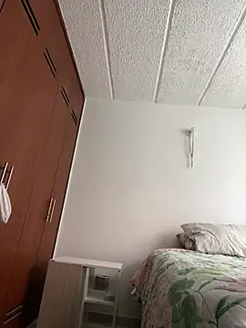 Salome golvert online show from December 2024 02:17:02 PM