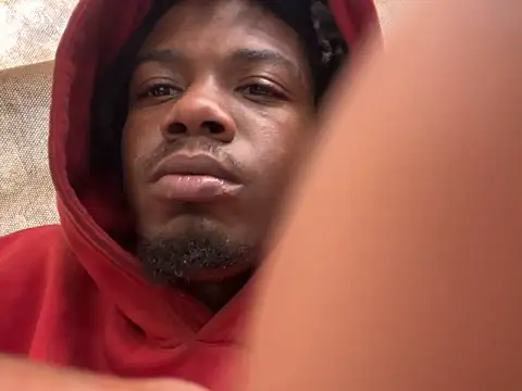 Snapshot of SlimeCrownzOut5 chatting on November 2025 04:40:01 PM SlimeCrownzOut5 online show from November 2025 04:40:01 PM